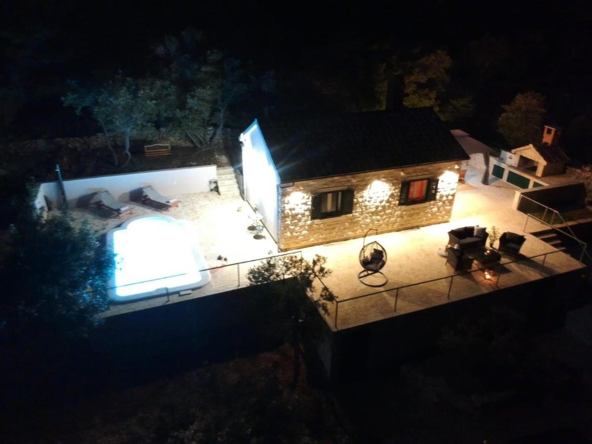 Secluded Holiday Home Heritage Postira Dış mekan fotoğraf